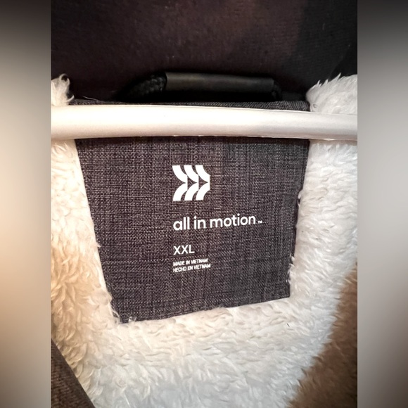 ✨NWOT✨ All In Motion Women’s Heavy Winter Coat - Dark Gray - XXL - Picture 2 of 7